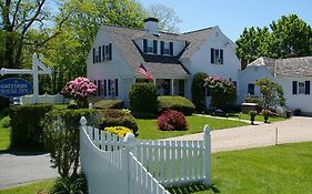 Carriage House Inn Bed And Breakfast Chatham Ma